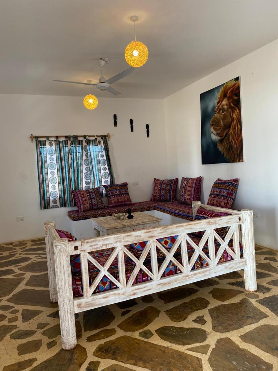 Red Land House Bed and Breakfast Watamu Buitenkant foto