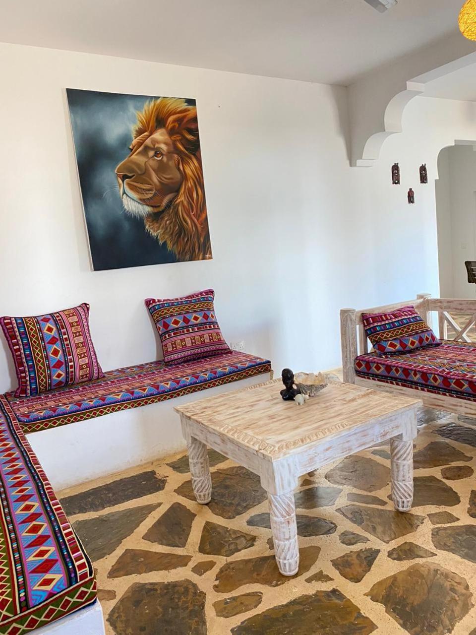 Red Land House Bed and Breakfast Watamu Buitenkant foto